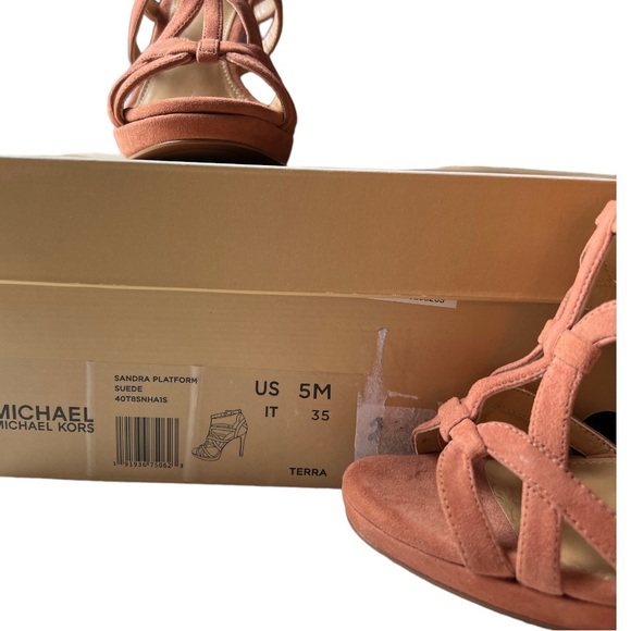 NWT Michael Kors Platform Heel - Picture 11 of 11